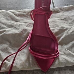 Chic Pink Strappy Heels